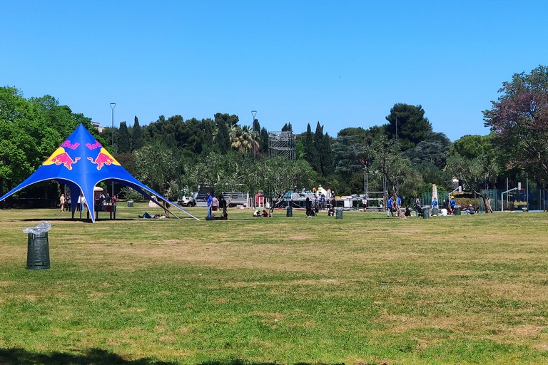 I preparativi a parco Due Giugno