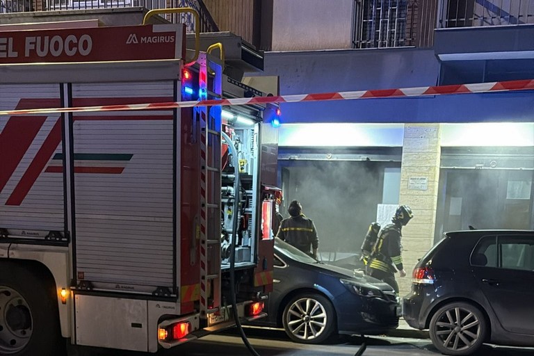 Incendio ristorante. <span>Foto Anna Verzicco</span>