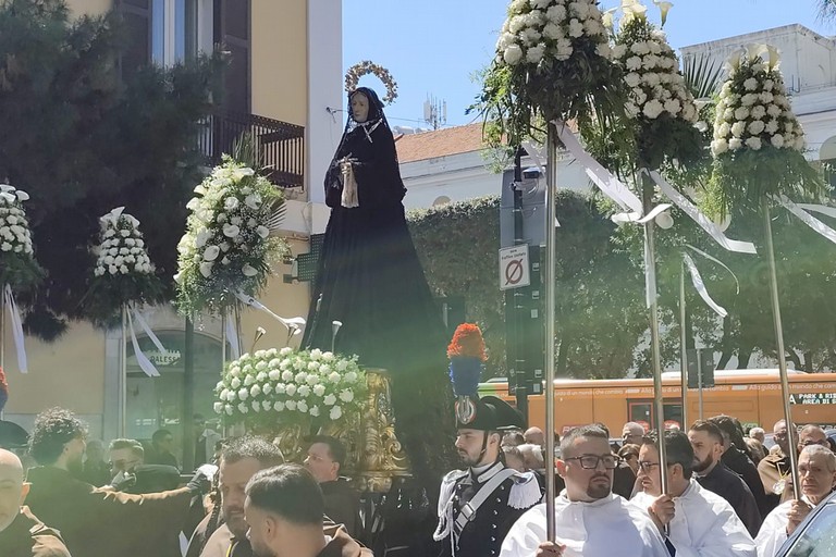 Processione Addolorata Bari. <span>Foto Elga Montani</span>