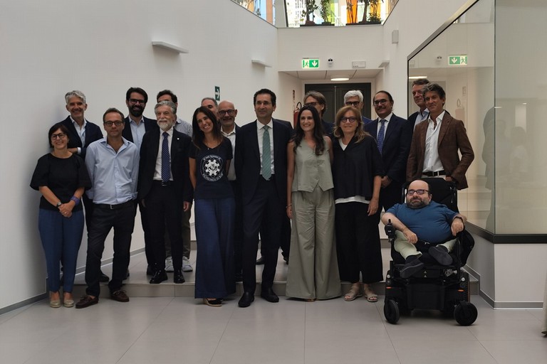 Cupertino saluta da rettore Poliba