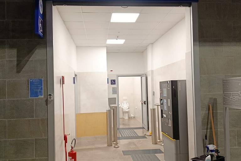 Bagni terminal bus Bari