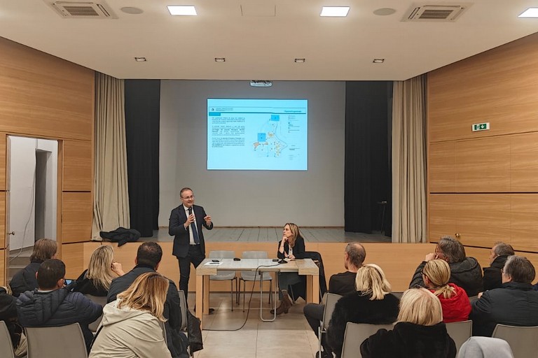 Incontro Ztl Bari Vecchia