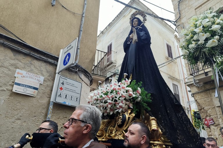 Processione Addolorata Bari. <span>Foto Elga Montani</span>