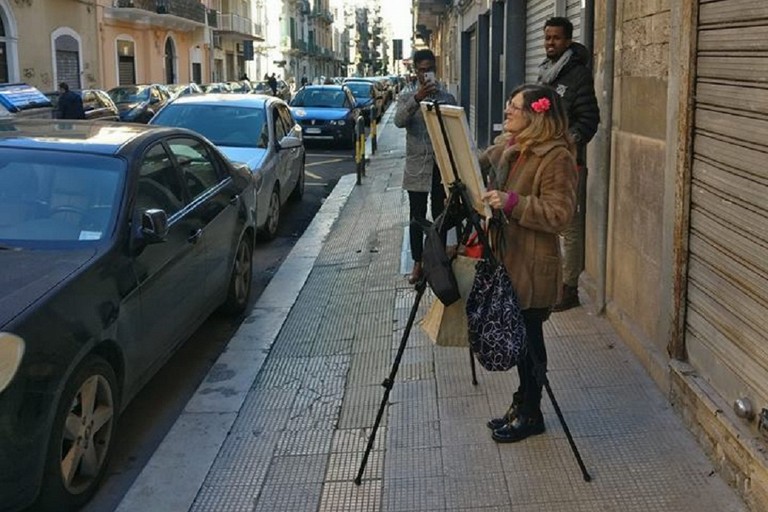 La pittrice a Bari