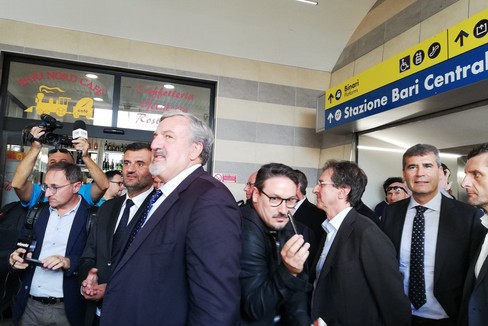 L'inaugurazione del nuovo sottopassaggio di Bari centrale