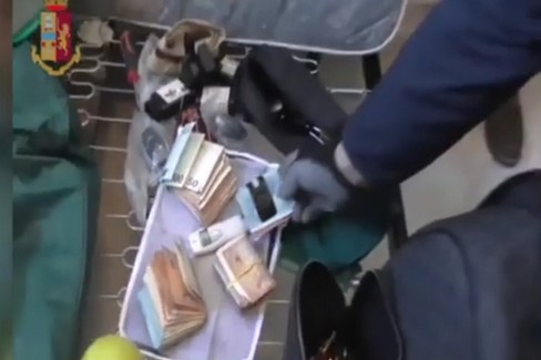 Arrestato l'ultimo latitante nella faida fra i clan Palermiti e Busco