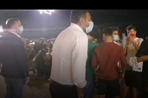 Il "blitz " di Decaro nella zona della movida