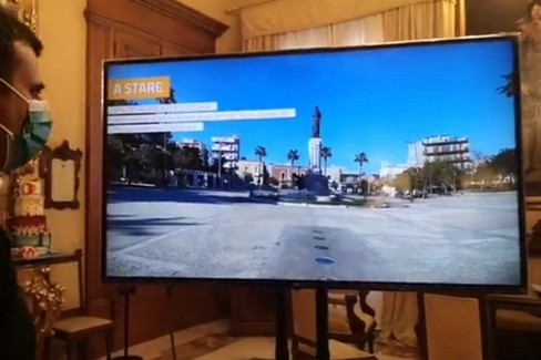 Decaro presenta Bari open space