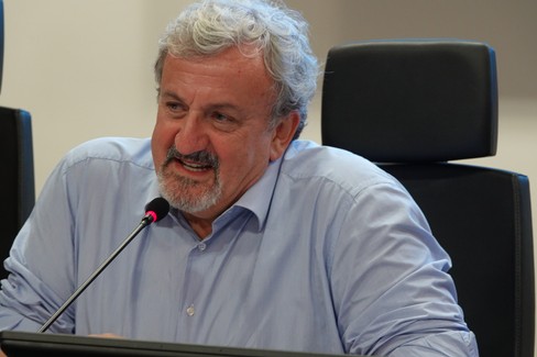 Emiliano sulla crisi della Popolare di Bari