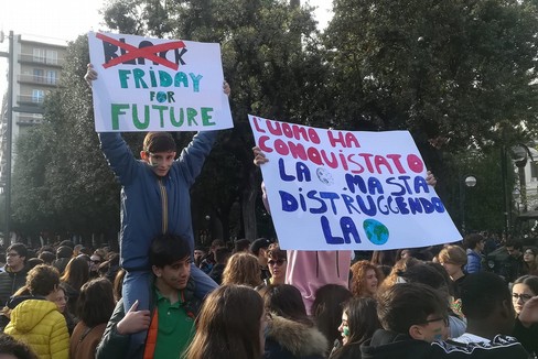 Il quarto sciopero globale per l'ambiente a Bari