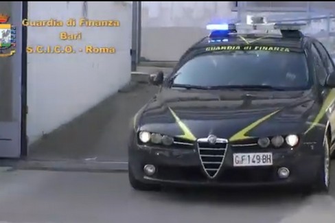 La guardia di finanza di Bari contro il racket delle slot