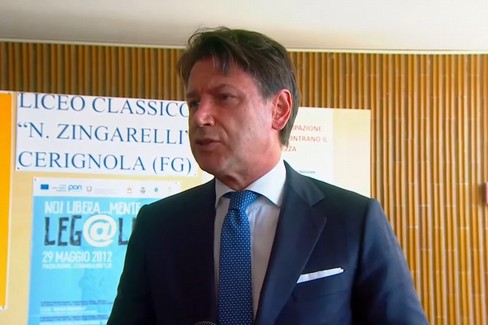 Conte a Cerignola sulle elezioni in Puglia