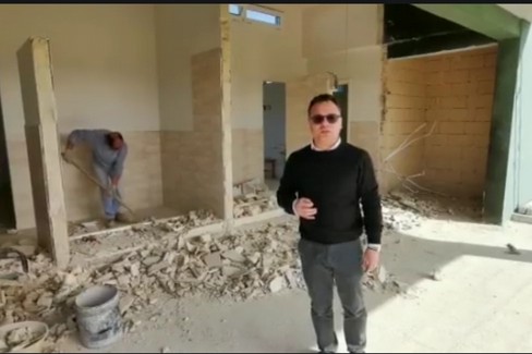 I lavori nel campo sportivo di Cellamare