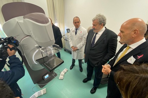 Al Policlinico di Bari arrivano quattro nuovi mammografi