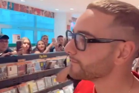 Rocco Hunt a Bari con il nuovo disco  "Libertà "