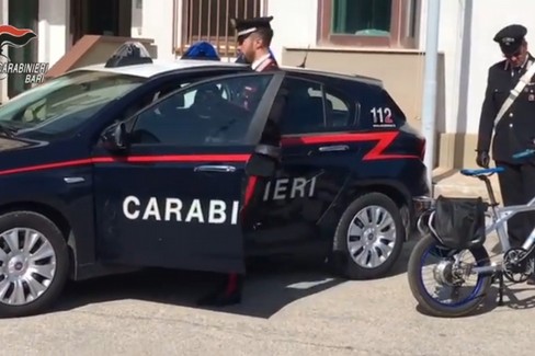 L'operazione dei carabinieri a Mola di Bari