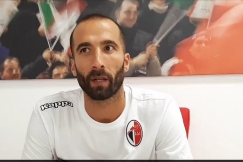Bari-Carrarese 2-1, Di Cesare: «Andiamo a prenderci un sogno»