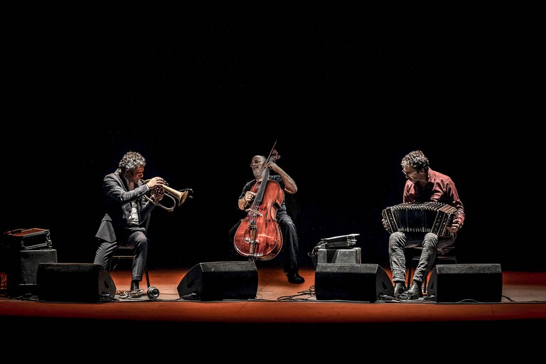 Paolo Fresu Daniele Di Bonaventura Jaques Morelenbaum HD foto roberto cifarelli