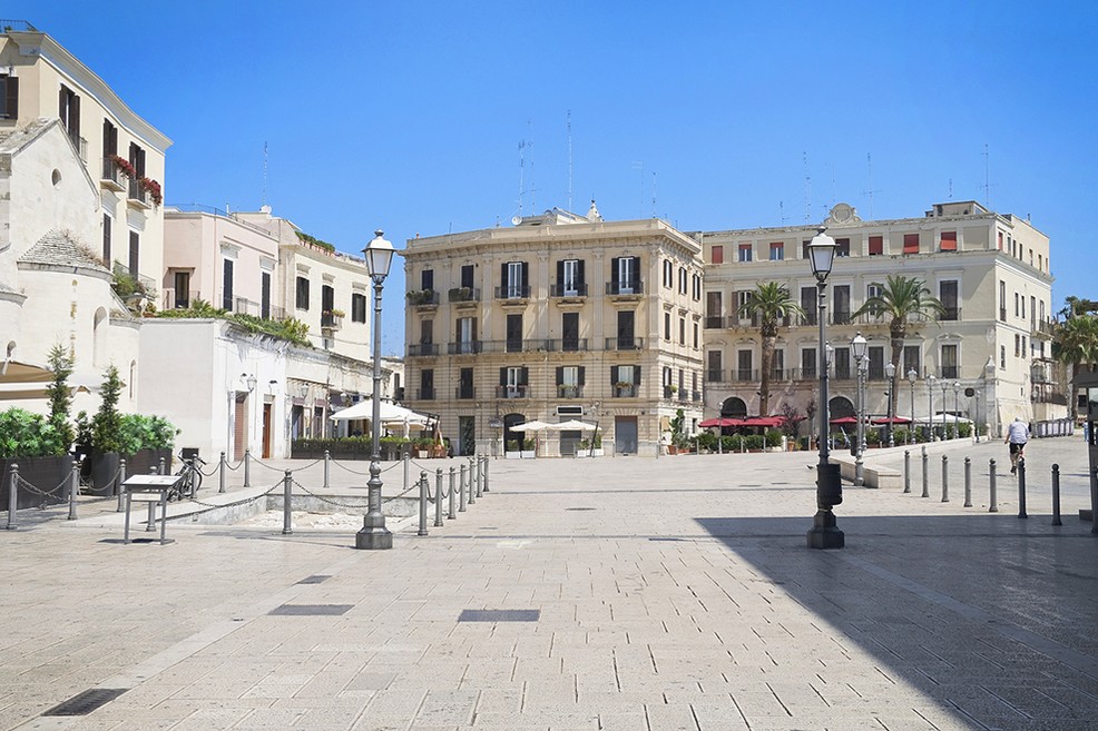 Piazza Ferrarese