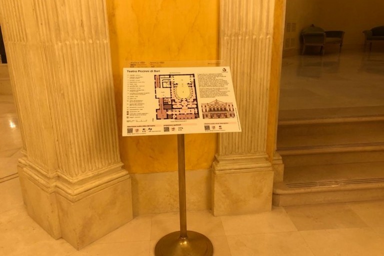 progetto art Rotary per Teatro Piccinni inclusivo il pannello multisensorialer