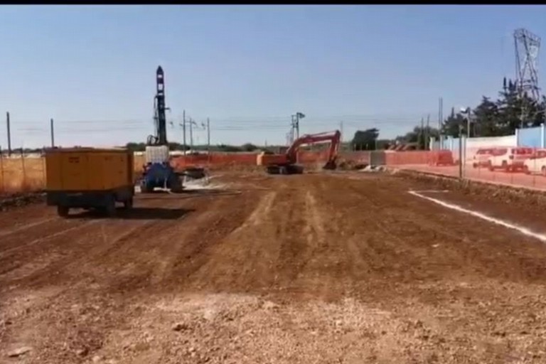 Cantiere sottovia torre a mare