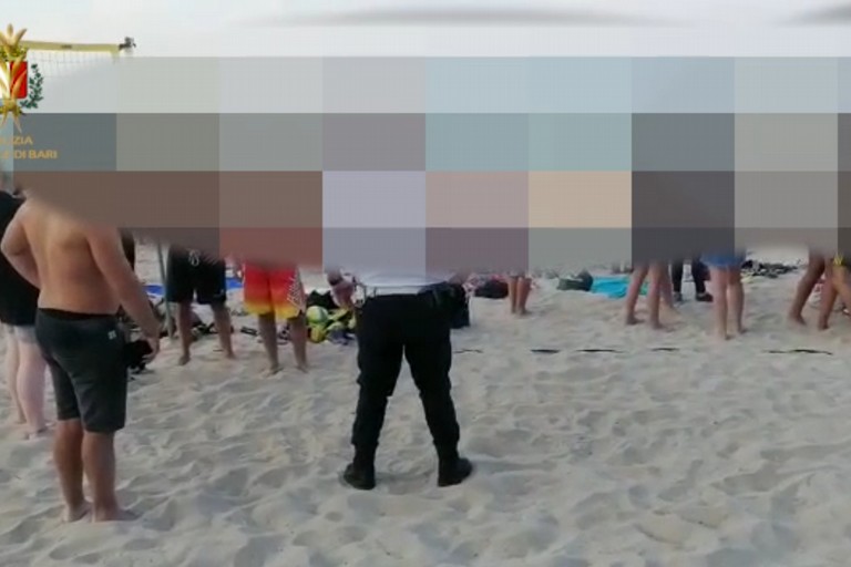 Beach volley abusivo a Pane e pomodoro