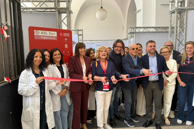Aperto “Il Villaggio della Prevenzione” promosso dalla ASL Bari in occasione del festival Women & the City