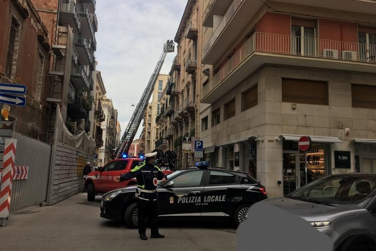 vigili del fuoco via cairoli