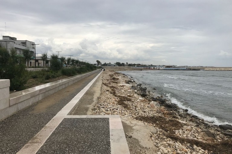 La spiaggia del Waterfront dopo le mareggiate