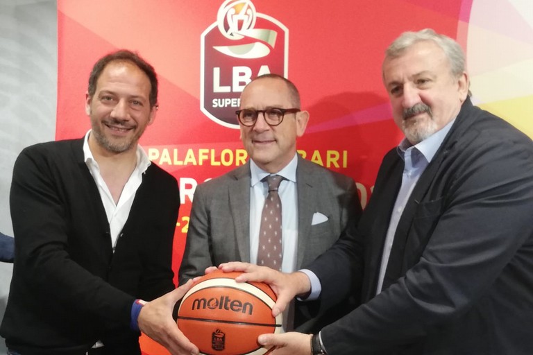 presentazione supercoppa basket