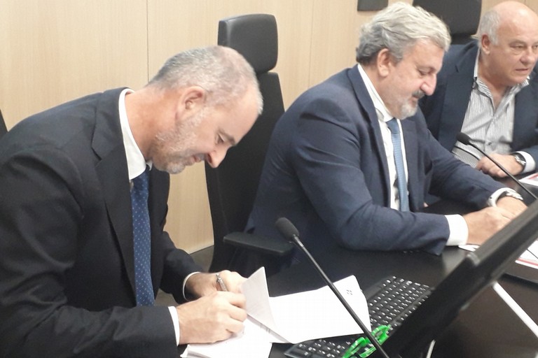 protocollo tra regione Puglia e Ferrovie Sud - Est