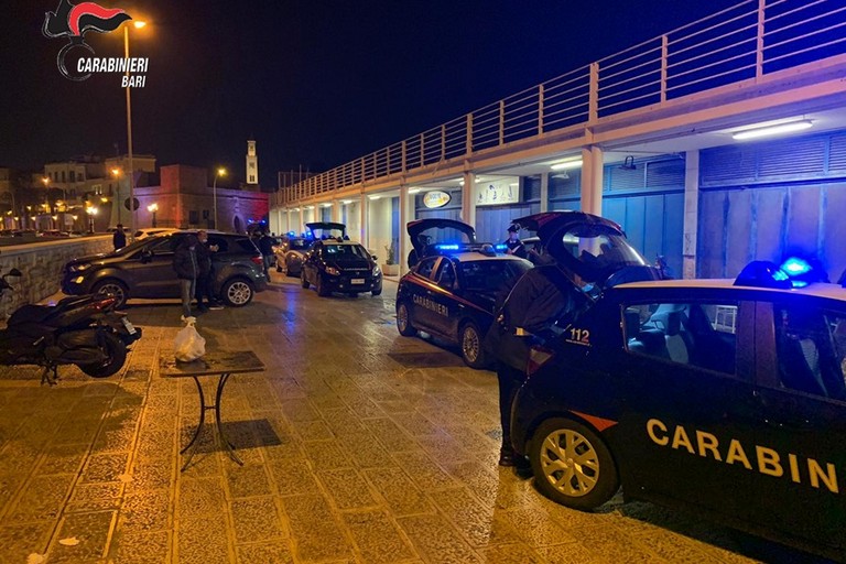 i controlli dei carabinieri