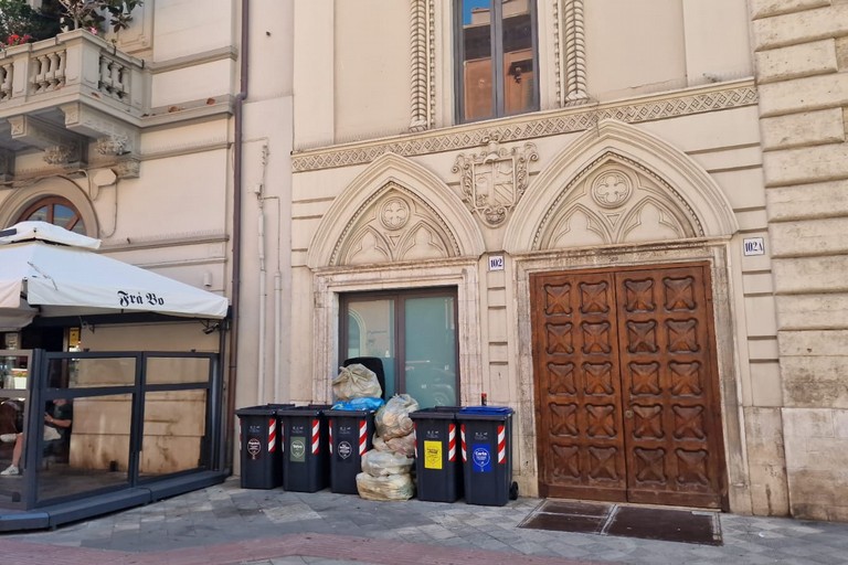 Porta a porta di bar e ristoranti