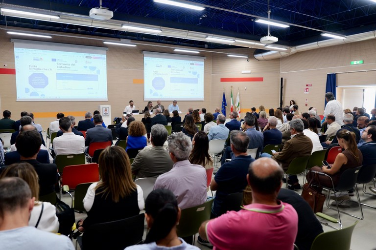 La Regione Puglia presenta in Fiera i progetti per la transizione digitale
