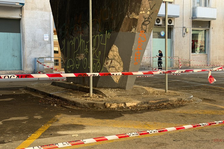 Piloni ammalorati ponte Garibaldi. <span>Foto Comune di Bari </span>